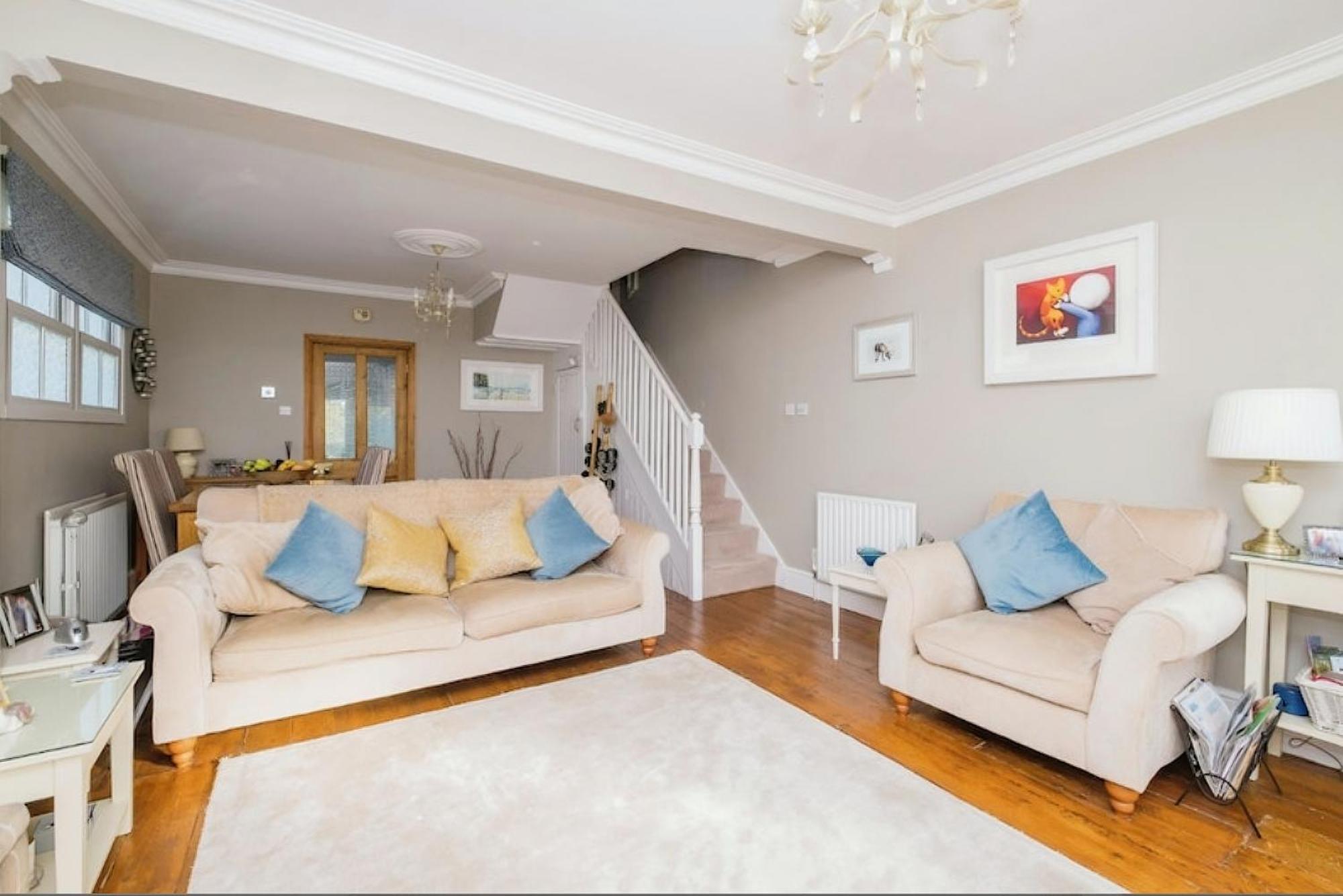 3 Bedroom Cottage In Sunninghill, Ascot Exteriör bild